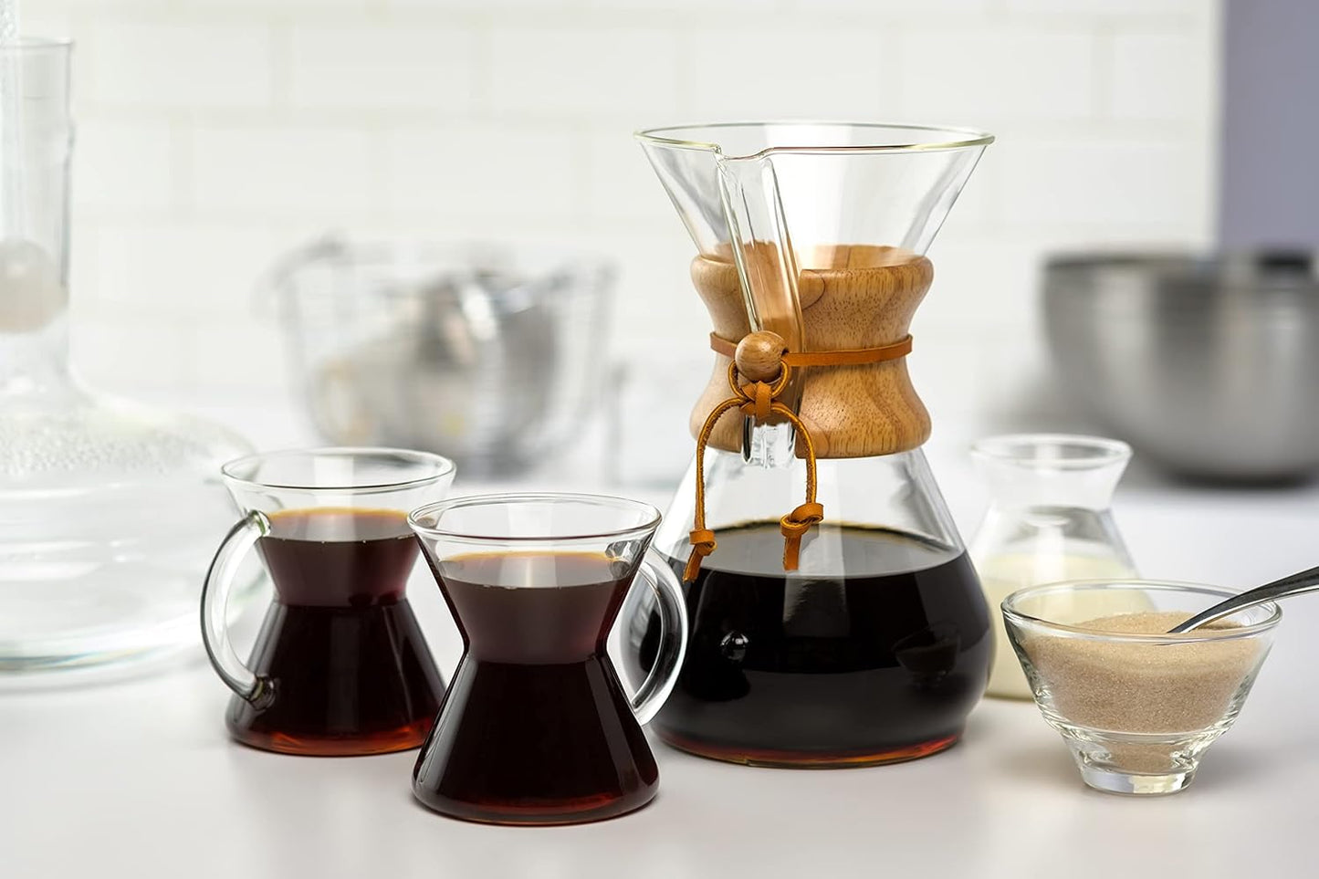 Chemex Classic Glass Coffee Maker with Wooden Collar – Iconic Hourglass Design for Pure Flavor